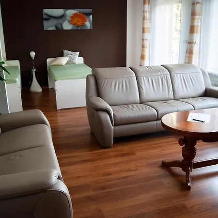 Schoene, Grosse Mit 3 Betten Bramsche